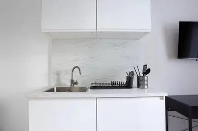 Küche/Küchenzeile in der Unterkunft Cozy Studio Apartments In Berlin Prenzlauer Berg