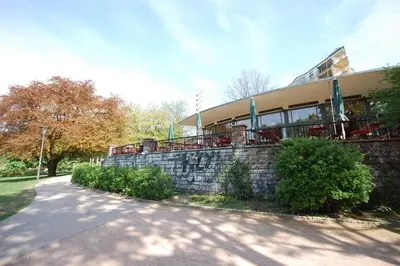Ein Garten an der Unterkunft Berlin Habitat