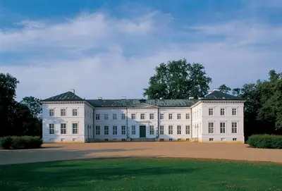 Das Gebäude in dem sich das Hotel befindet