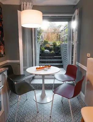 Ein Sitzbereich in der Unterkunft 90qm Ferienwohnung Berlin Zentrum Nähe Prenzlauer Berg, 2 Bäder