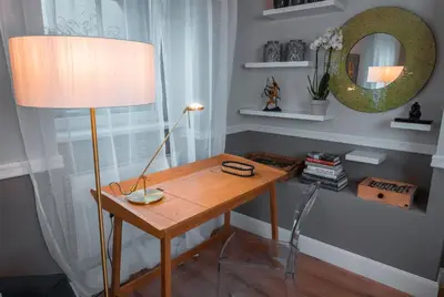 Ein Sitzbereich in der Unterkunft 90qm Ferienwohnung Berlin Zentrum Nähe Prenzlauer Berg, 2 Bäder
