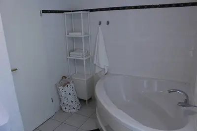Ein Badezimmer in der Unterkunft FeWo 