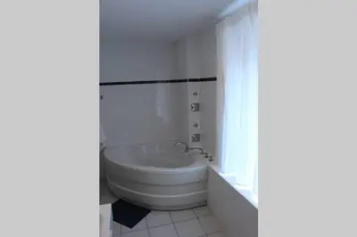 Ein Badezimmer in der Unterkunft FeWo 