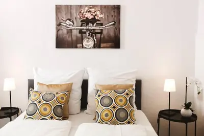 Ein Bett oder Betten in einem Zimmer der Unterkunft Family Apartment for 6 guests, Mitte Moabit
