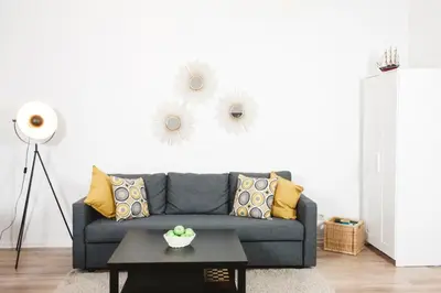 Ein Sitzbereich in der Unterkunft Family Apartment for 6 guests, Mitte Moabit