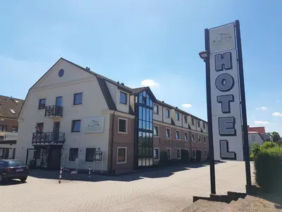 Das Gebäude in dem sich das Hotel befindet