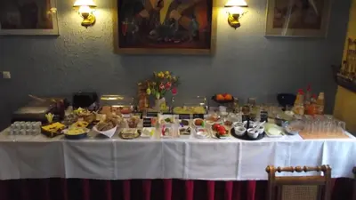 Essen im Hotel oder in der Nähe