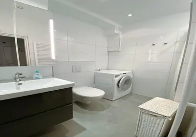 Ein Badezimmer in der Unterkunft Apartment im Zentrum Berlin Kudamm, City West