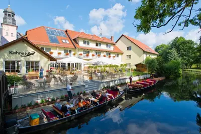 Das Gebäude in dem sich das Hotel befindet