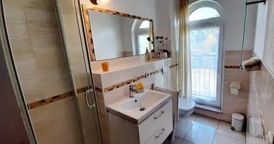 Ein Badezimmer in der Unterkunft Eden 1 Zimmer Appartment