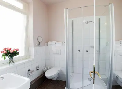Ein Badezimmer in der Unterkunft Hotel & Apartments Zarenhof Berlin Prenzlauer Berg
