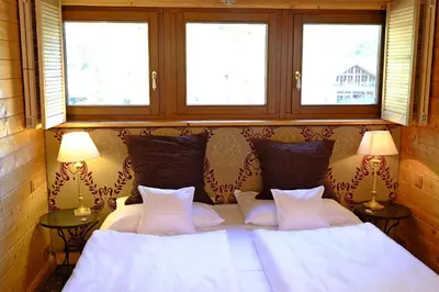 Ein Bett oder Betten in einem Zimmer der Unterkunft Hotel Gut Klostermühle natur resort & medical spa