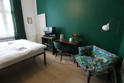 Ein Bett oder Betten in einem Zimmer der Unterkunft ArtHotel Connection