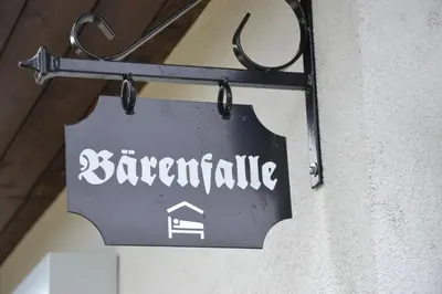 Ein Zertifikat, Auszeichnung, Logo oder anderes Dokument, das in der Unterkunft Bärenfalle ausgestellt ist