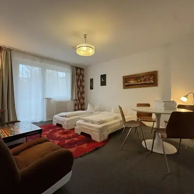 M M Central Apartments - Free Parking - Vintage Style