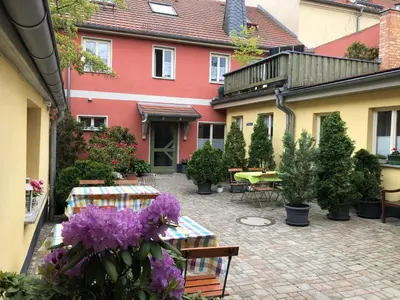 Das Gebäude in dem sich die Ferienwohnung befindet