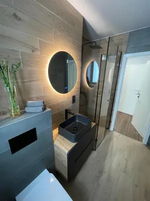 Ein Badezimmer in der Unterkunft MYSTAY BERLIN Müggelheim