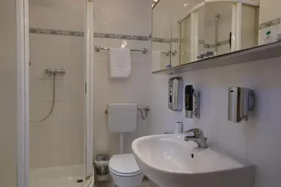 Ein Badezimmer in der Unterkunft Hotel Xantener Eck