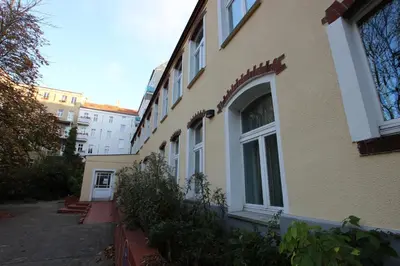 Das Gebäude in dem sich das Hotel befindet