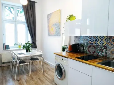 Küche/Küchenzeile in der Unterkunft Cozy studio in Friedrichshain, 4 quiet guests only