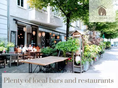Ein Restaurant oder anderes Speiselokal in der Unterkunft Central 2 bedroom flat for families & calm guests
