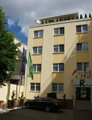Das Gebäude in dem sich das Hotel befindet