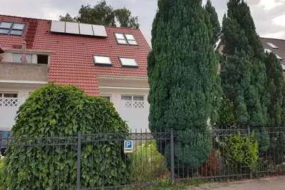 Das Gebäude in dem sich die Ferienwohnung befindet