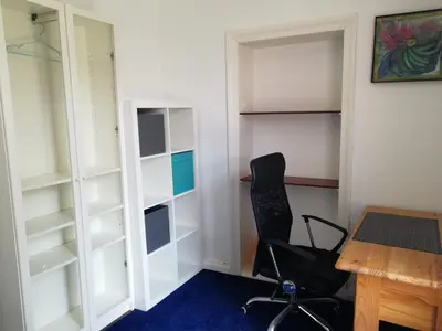 Grundriss der Unterkunft Kleine Galerie Apartment für 3 mit Küche Kamin Netflix Parken und Hofladen