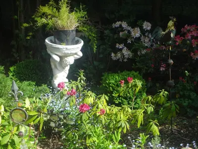 Ein Garten an der Unterkunft Alteschule15