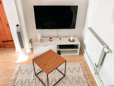 TV/Unterhaltungsangebot in der Unterkunft Karowlina Cozy House Berlin 1-4 Person