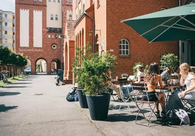 Gäste, die in der Unterkunft Three Little Pigs Hostel - Your Berlin Castle übernachten