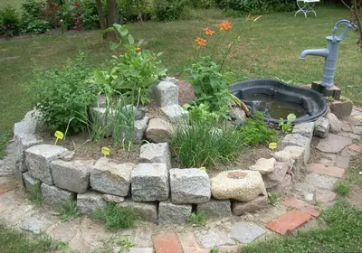 Ein Garten an der Unterkunft Ferienwohnung Marienkäfer
