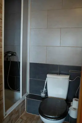 Ein Badezimmer in der Unterkunft Pension SXF