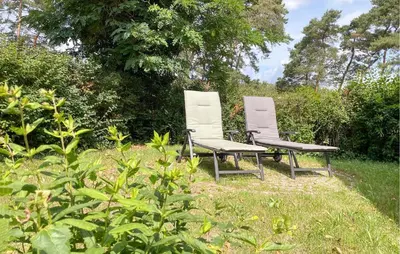 Ein Garten an der Unterkunft Ferienhaus Seeblick H