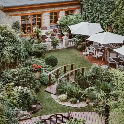 THE GATE GARDEN Hotel