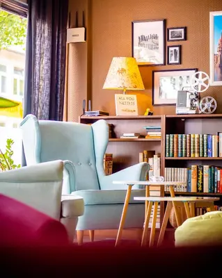 Ein Sitzbereich in der Unterkunft Hotel Berliner Bär