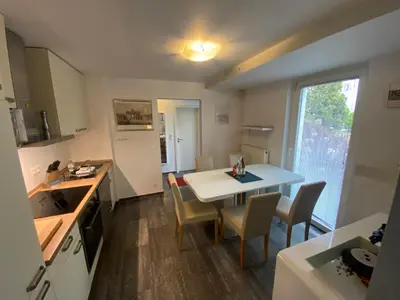 Küche/Küchenzeile in der Unterkunft City Holiday Apartments Berlin