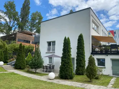 Das Gebäude in dem sich die Ferienwohnung befindet