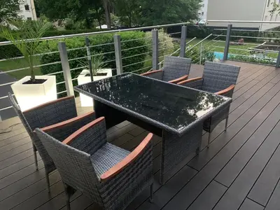 Ein Balkon oder eine Terrasse in der Unterkunft FEWO Hoppegarten