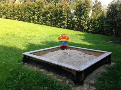 Ein Garten an der Unterkunft Ferienhaus Scheune