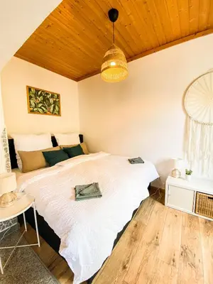 Ein Bett oder Betten in einem Zimmer der Unterkunft BetterBeds Brandenburg