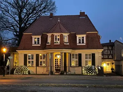Das Gebäude in dem sich die Ferienwohnung befindet