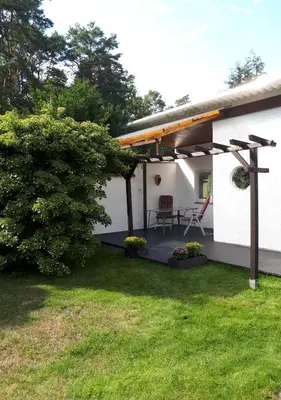 Ein Garten an der Unterkunft Ferienhaus am Langen See III