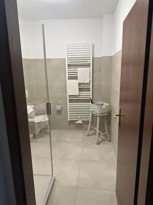 Ein Badezimmer in der Unterkunft Pension am Markt