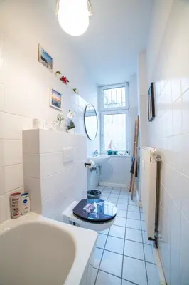 Ein Badezimmer in der Unterkunft Blue Chili 14 - Nice Flat Central Wifi in Berlin Lichtenberg