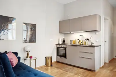 Küche/Küchenzeile in der Unterkunft Arbio I Design Studio near Deutsche Oper Berlin