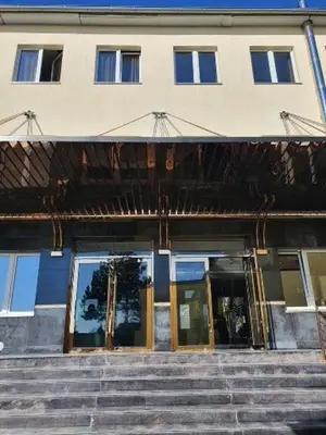 Das Gebäude in dem sich das Hotel befindet