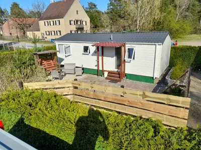 Das Gebäude in dem sich das Ferienhaus befindet