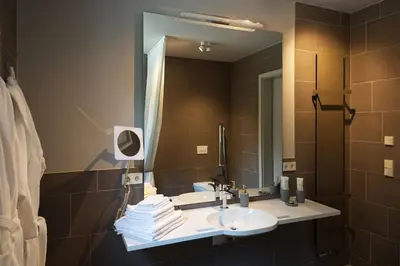 Ein Badezimmer in der Unterkunft Gerono - Haus am See