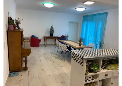 Ein Sitzbereich in der Unterkunft Villa Dada